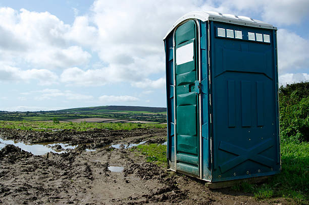 Portable Toilet Rental for Emergency Services in Edgewater, NJ